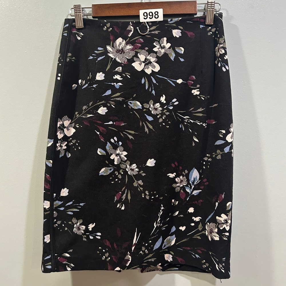 White House Black Market Floral Pencil Skirt Black Blue White Sz 4